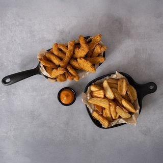 XL pileći fingersi, krumpirići i Chipomayo umak