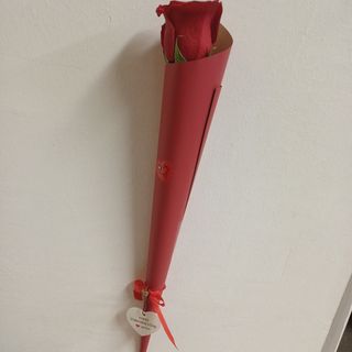 Ruža crvena aranžmana Valentinovo