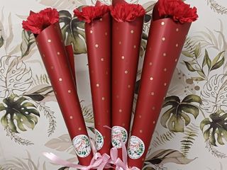 Karanfil aranžirani