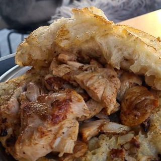 Pileće krpice s kajmakom