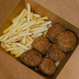 Falafel Fries L