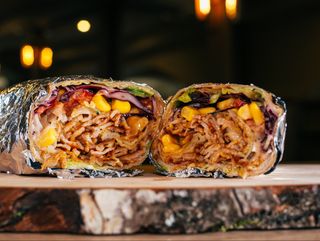 Kebab mala tortilja piletina