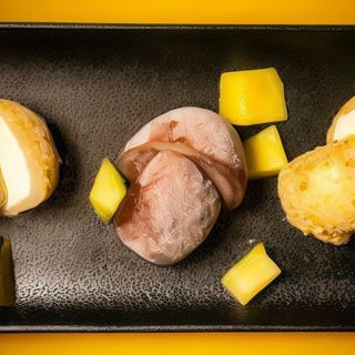 81 - Ice mochi piece