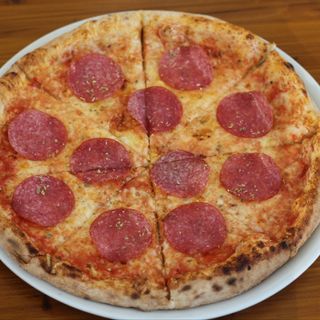 Pizza Salami