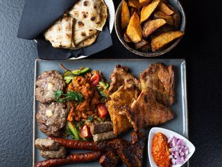 Mesna plata za 2 osobe