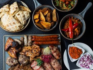 Mesna plata za 4 osobe