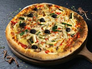L Pizza Vegetariana