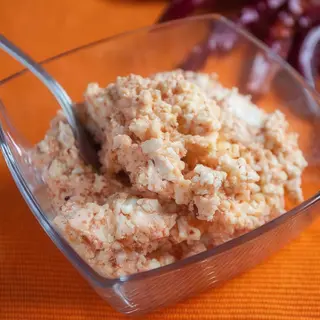 Urnebes (100g)