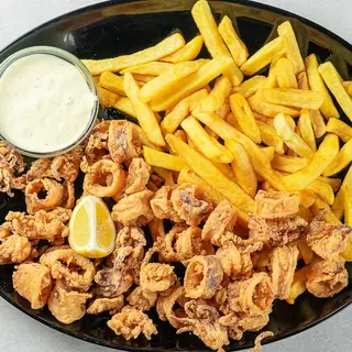 Lignje pržene, prilog i tartar 200g