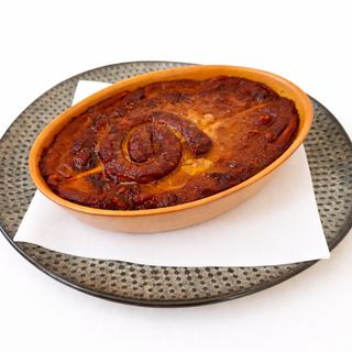 Zapečeni grah sa smotanom kobasicom