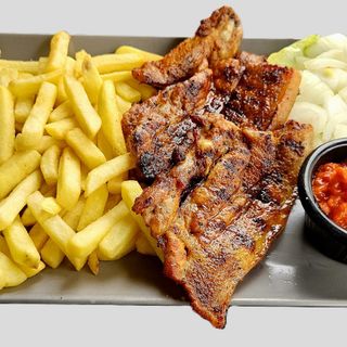 Svinjsko carsko meso s prilogom