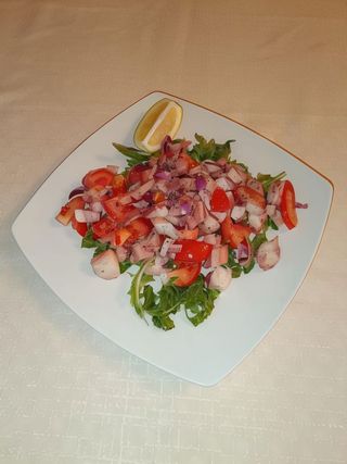 Salata od hobotnice