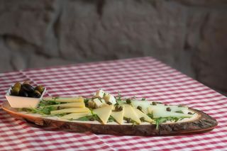 Dalmatinski kravlji sir