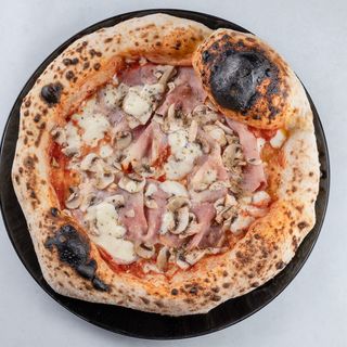Pizza Capricciosa