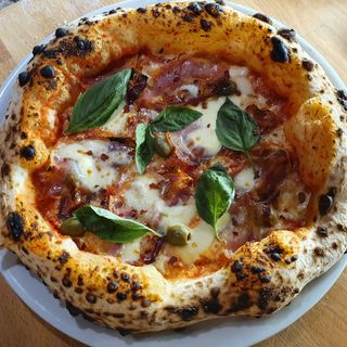 Pizza Prosciutto Crudo