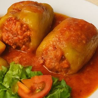 Punjene paprike s pireom