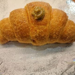 Croasan sa pistacijom