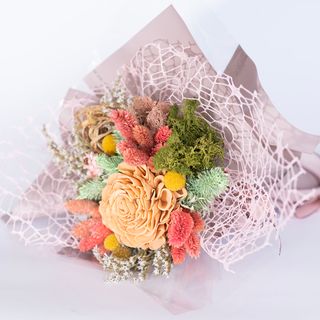 Dry Flower Buket Olivia