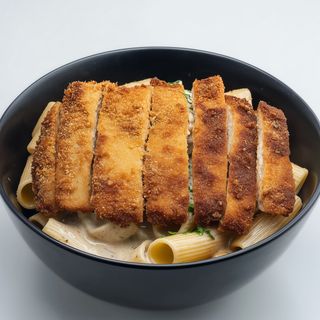 Crispy chicken pasta