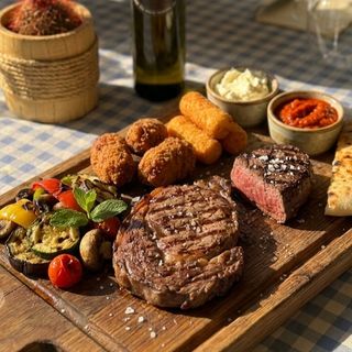 GURMANSKA PLATA ZA 3 OSOBE