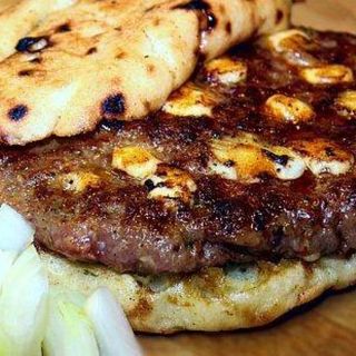 GURMANSKA PLJESKAVICA XXL