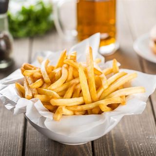 Pomfrit s tartufatom i sirom