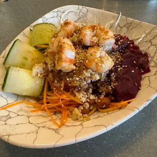 Poke salata s hrskavom piletinom