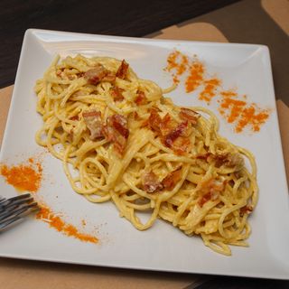 Carbonara pasta