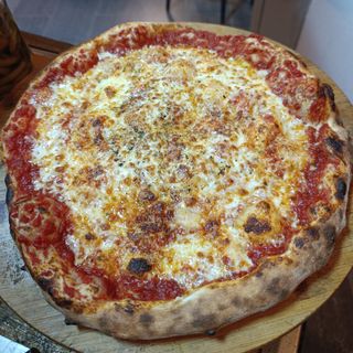 Pizza 4 Formaggi