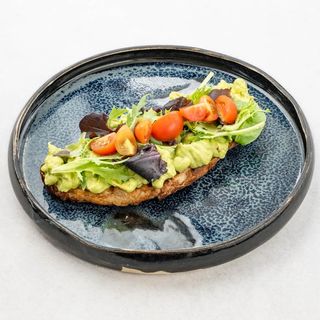 Avocado bruschetta