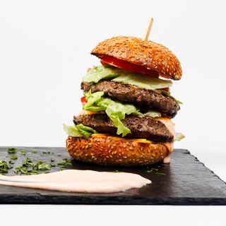 Black angus double cheeseburger 400 g