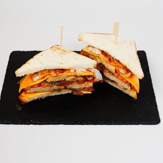 Bezglutenski club sendvič