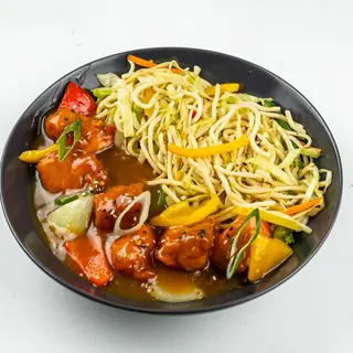 Orange chicken noodles + Lemonade