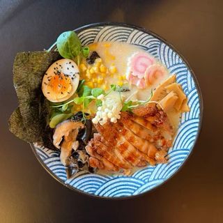 29. Piletina ramen