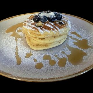 Američke palačinke borovnica javorov sirup