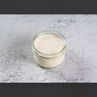 Cream sauce relish