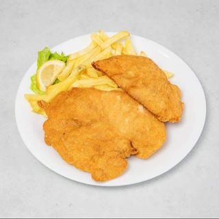 Bečki odrezak s prilogom