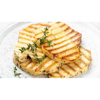 Sir na žaru sa pomesom