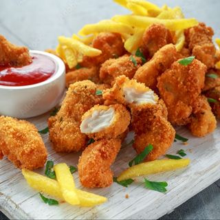 Nuggets + pomes (SLIKA JE SIMBOLIČNA)