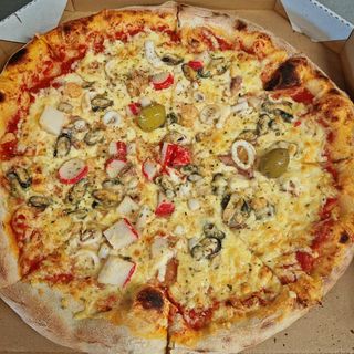 Frutti di mare pizza