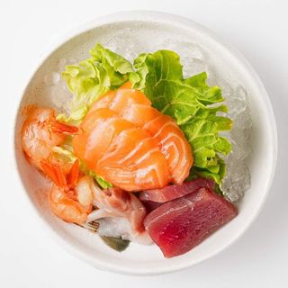 Sashimi mix 8 komada