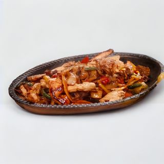Sizzling chicken with pivo free