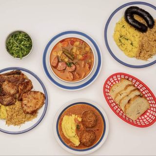 Biftek + krumpir salata + salata dana