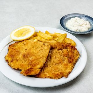 Piletina alla Milanese s Pomfritom Combo