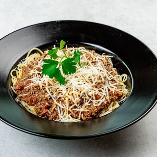SPAGHETTI BOLOGNESE