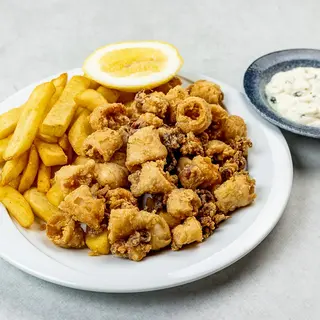 POHANE LIGNJE S POMFRITOM