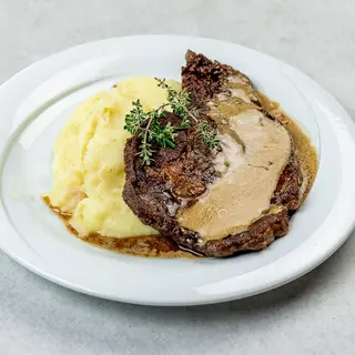 RIBEYE STEAK S PIRE KRUMPIROM