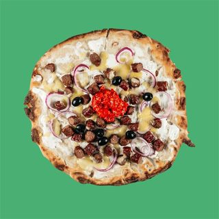 Pizza s ćevapima