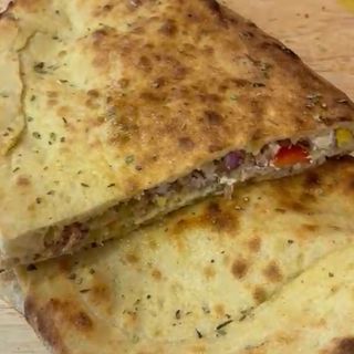 Panuozzo tuna sendvič