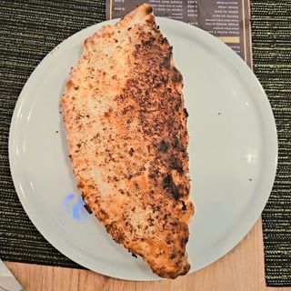 Calzone Piletina Alfredo